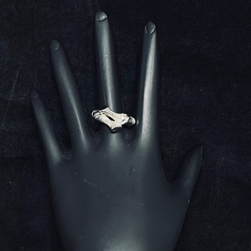 Sarah Coventry Silver Tone Bamboo Adjustable Ring (R355)